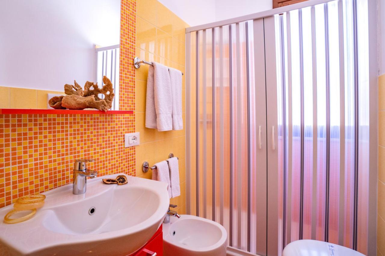 B&B Pietre Preziose カステッルッツォ エクステリア 写真